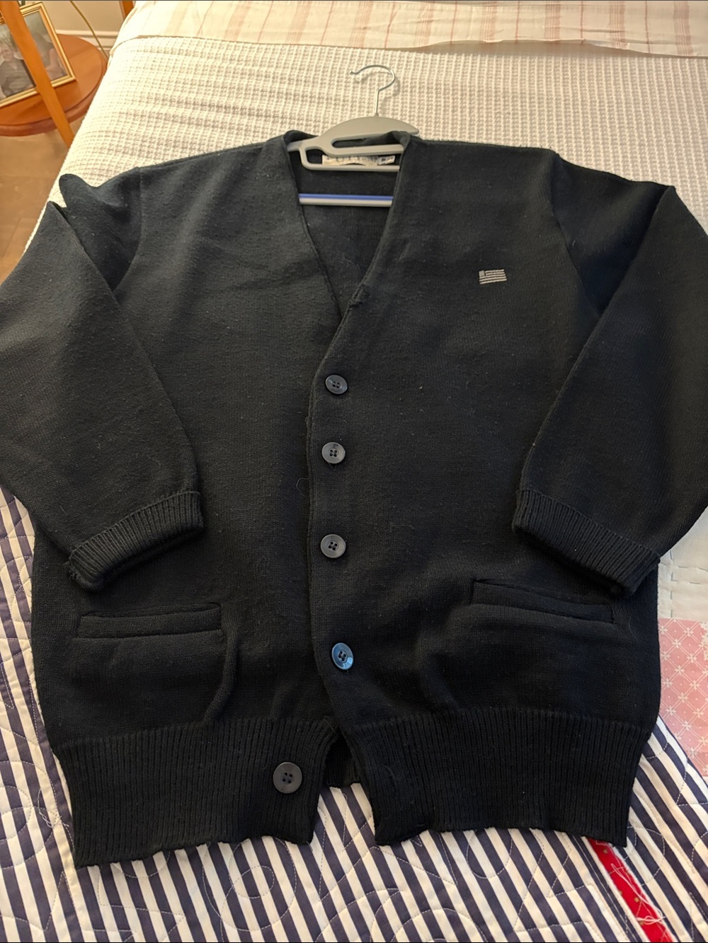 Unisex Navy US Airways  V-Neck Button Cardigan Sweater - M